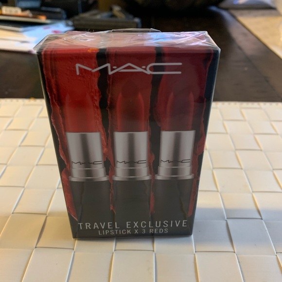 🌟LE🌟MAC Travel Exclusive Lipstick x 3 Reds - Picture 13 of 16